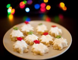 Plate of decorative Christmas biscuits